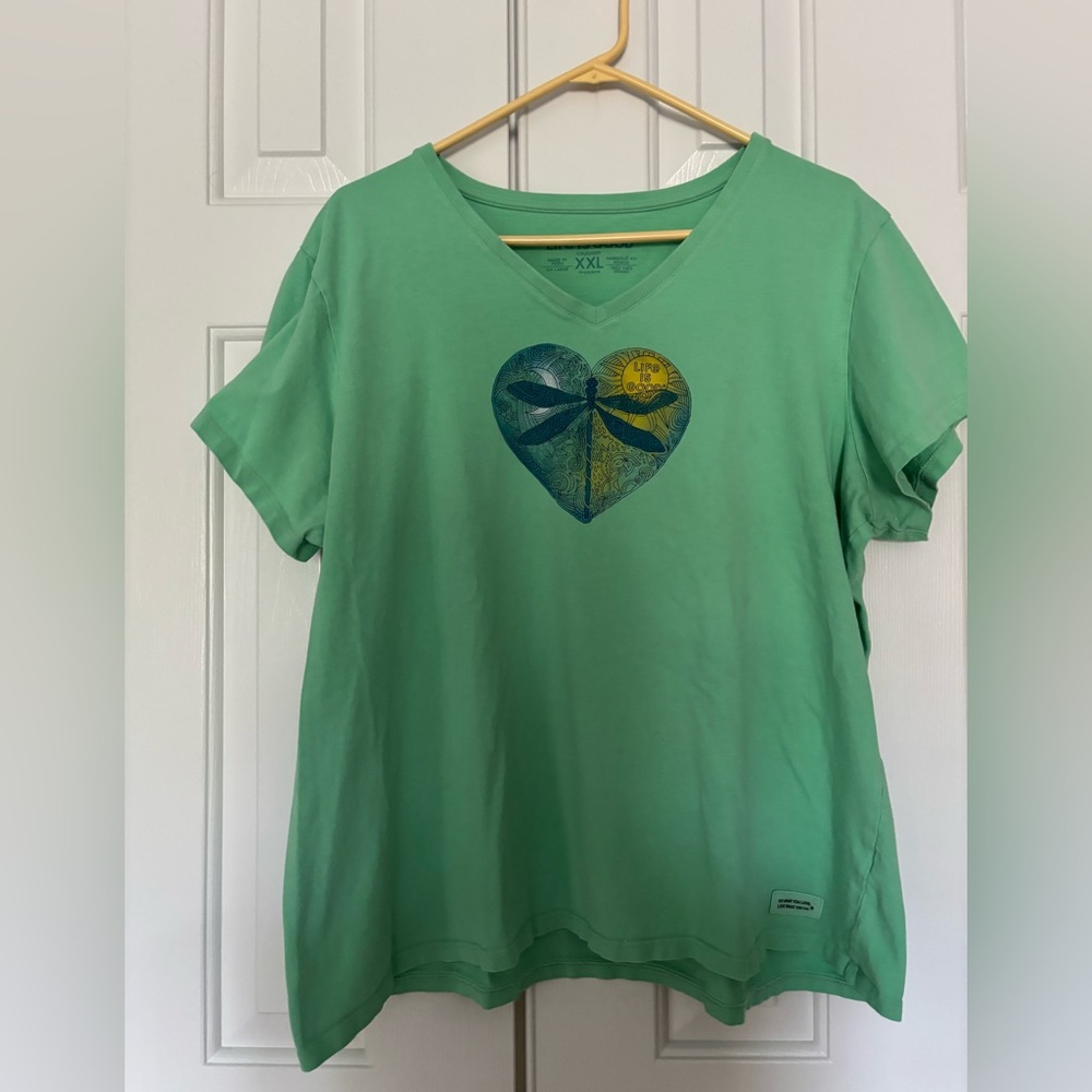 Life is Good V-Neck Crusher T-Shirt. Size XXL